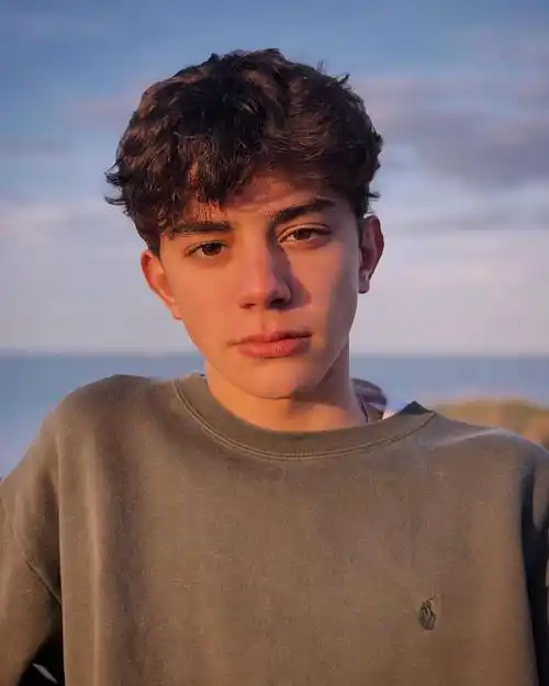 6686体育特邀作者Luna