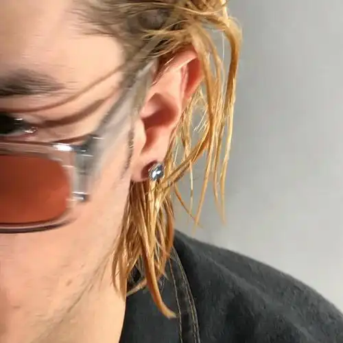 6686体育铜牌作者Yasmin