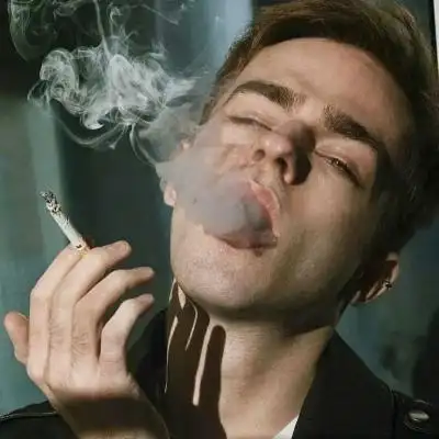 6686体育金牌作者Nora