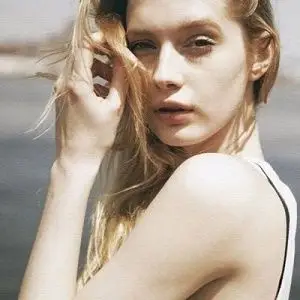 6686体育铜牌作者意中人