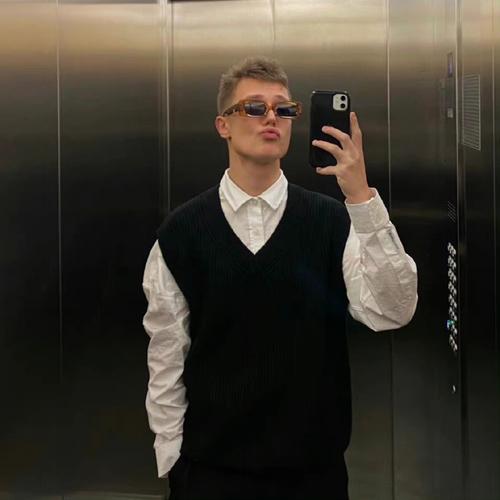 6686体育铁牌作者风神骑冰