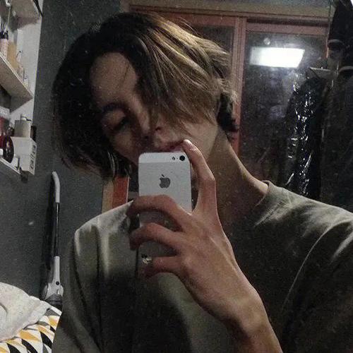 6686体育铜牌作者Ralph