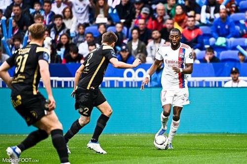 蒙彼利埃 vs 里昂